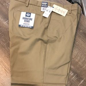 Dockers 40x30 Signature Kahki NWT